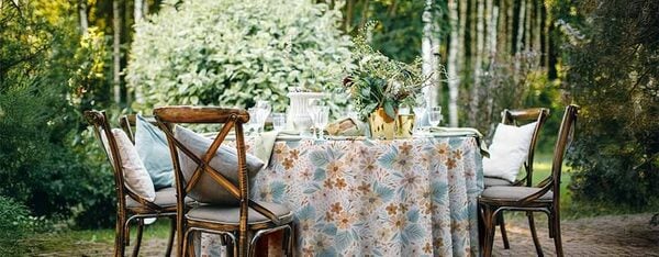 Nappe selon l'occasion : comment choisir la nappe idéale pour chaque situation